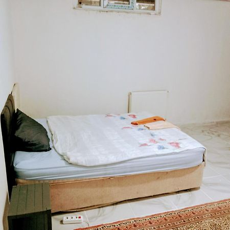 Ahmet Teacher Hotel, 5 Minutes From The Airport Arnavutkoy Εξωτερικό φωτογραφία