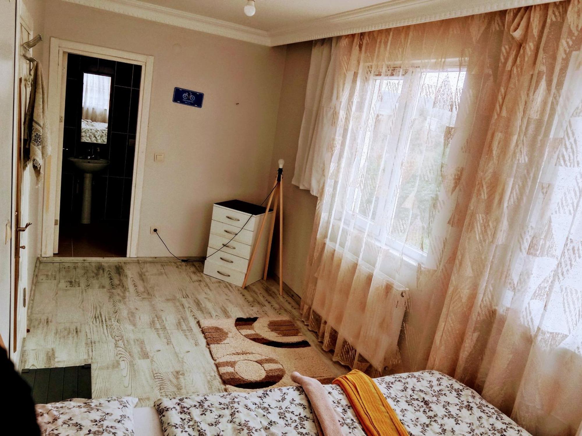 Ahmet Teacher Hotel, 5 Minutes From The Airport Arnavutkoy Εξωτερικό φωτογραφία