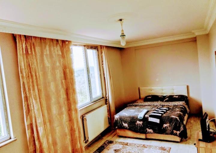 Ahmet Teacher Hotel, 5 Minutes From The Airport Arnavutkoy Εξωτερικό φωτογραφία