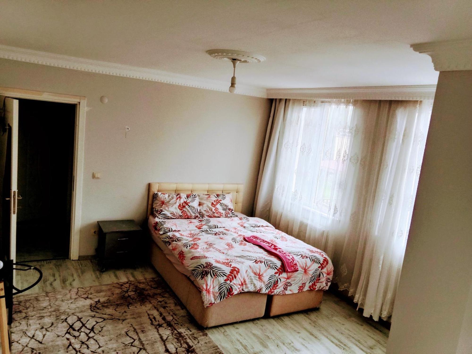 Ahmet Teacher Hotel, 5 Minutes From The Airport Arnavutkoy Εξωτερικό φωτογραφία